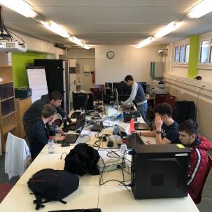 ibz-bild-infoabend-grundbildung-infoveranstaltung-informatiker-efz